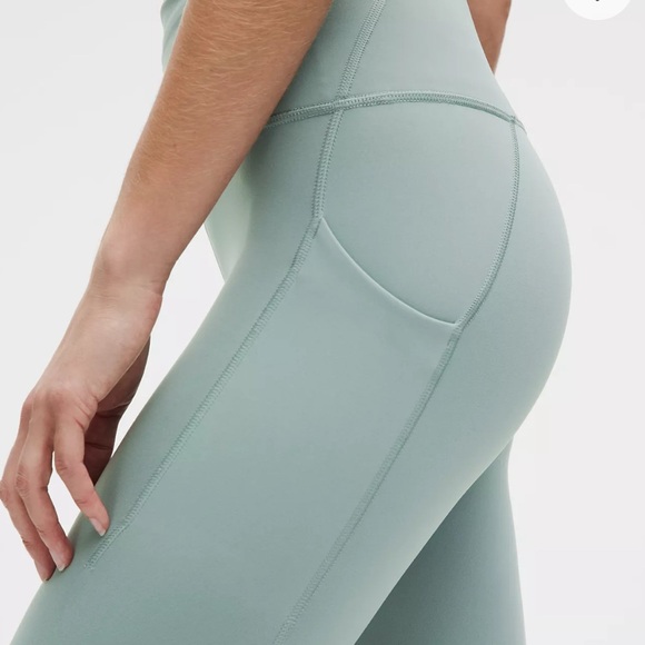 Wunder Train High-Rise Tight with Pockets 25" - Picture 3 of 5